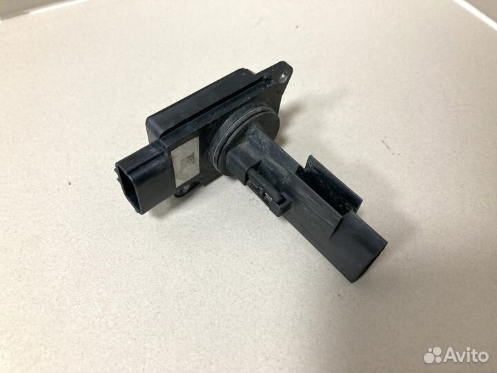 Датчик массового расхода воздуха Mitsubishi