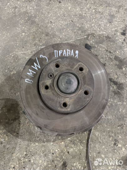 Поворотный кулак bmw e36