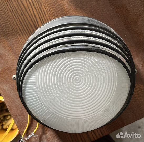 Светильник настенный