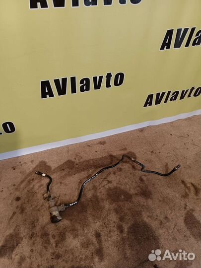 Трубка сцепления Nissan Note E11