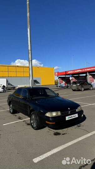 Toyota Camry 2.0 AT, 1993, 250 000 км