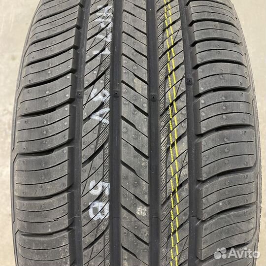 Kumho Crugen HP71 235/70 R16 109H