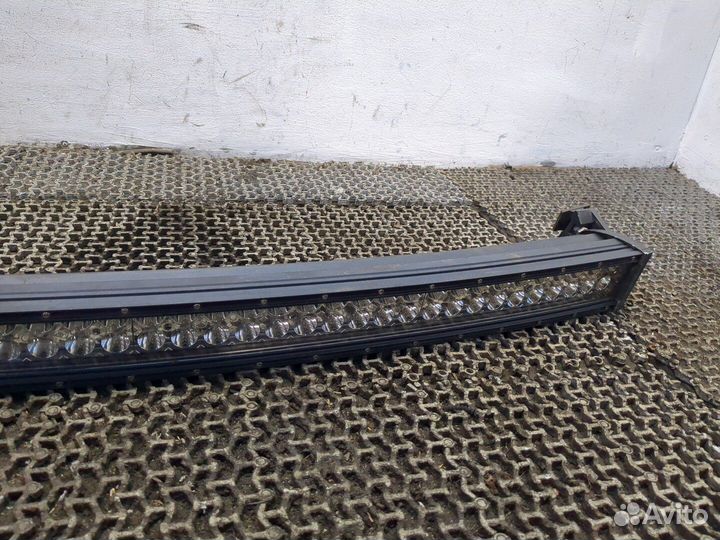 Фара дополнительная Mitsubishi Pajero / Montero, 2