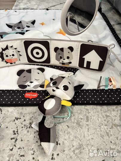 Развивающий коврик tiny love День и ночь