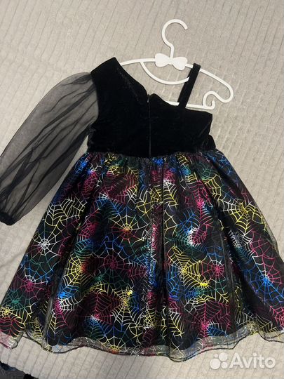 Платье с паутинками 104