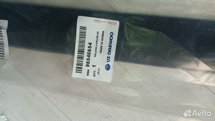 Молдинг двери задний правый Шевроле Лачетти