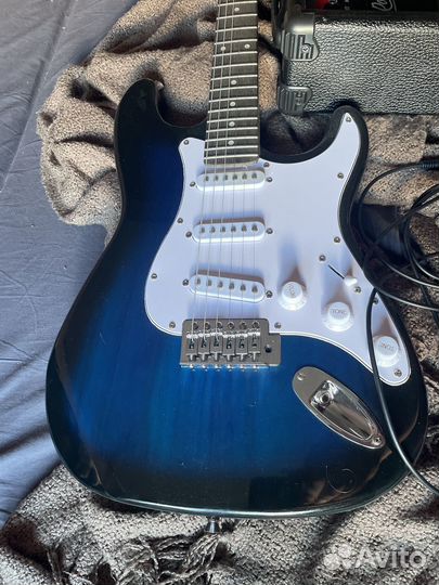 Электрогитара с комбиком