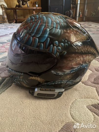 Мотошлем shoei