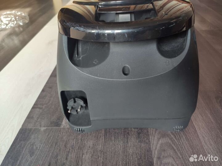 Пылесос bosch logo 2100W