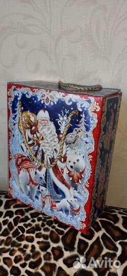 Подарочная упаковка, коробка