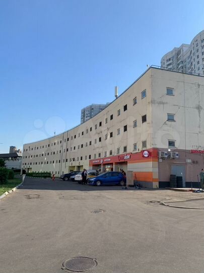 Машиноместо, 15 м²