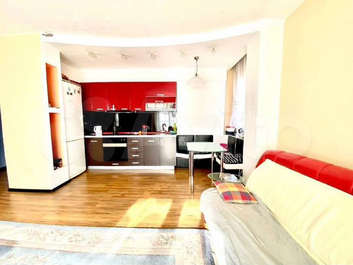 3-к. квартира, 75 м², 6/8 эт.