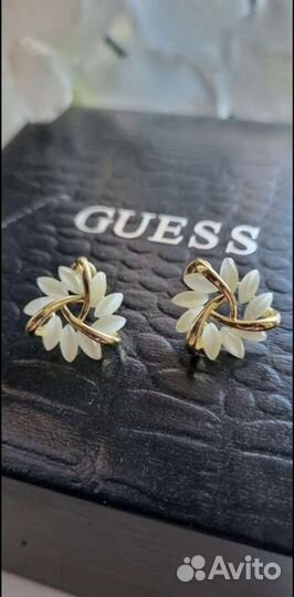 Нежные серьги