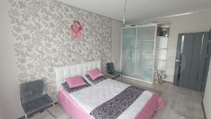 3-к. квартира, 82 м², 1/7 эт.