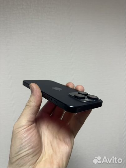 iPhone 15 Pro, 128 ГБ
