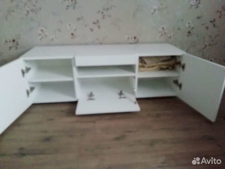 Тумба под тв
