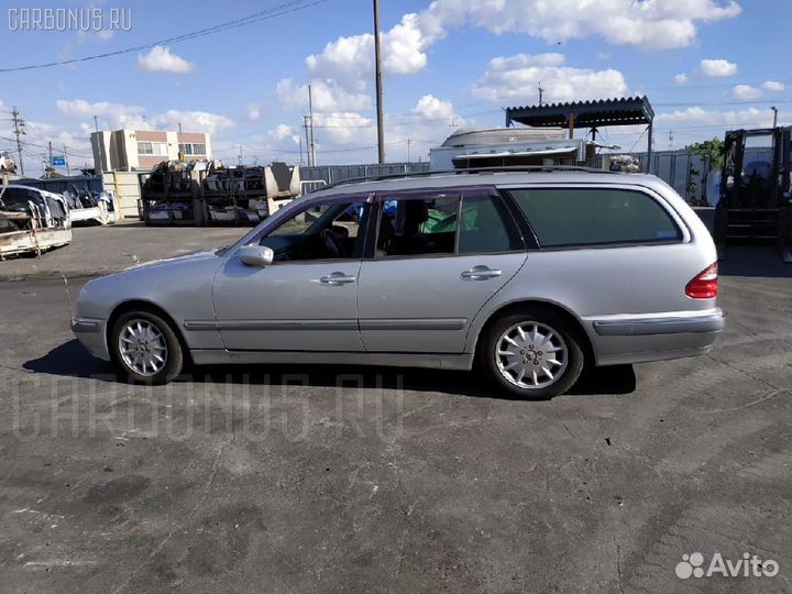 Бачок гидроусилителя A0004600183 на Mercedes-Benz