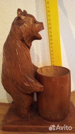 Деревянный медведь с бочёнком - карандашница. СССР