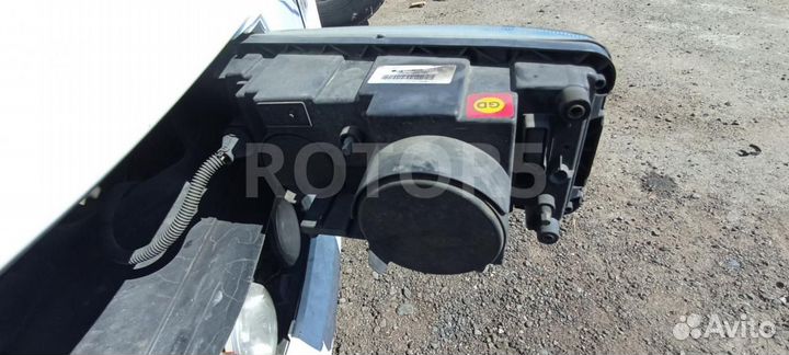 Фара правая iveco Stralis 3 2013 20001509