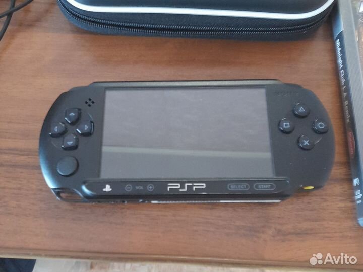 Sony PSP e 1008