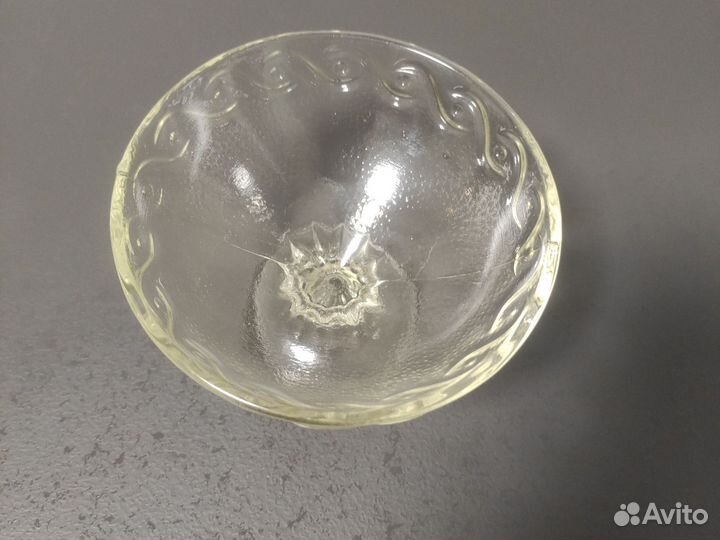 Вазочка Креманка на ножке, стекло