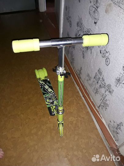 Самокат детский трехколесный новый