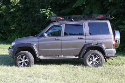 Расширители арок УАЗ Патриот