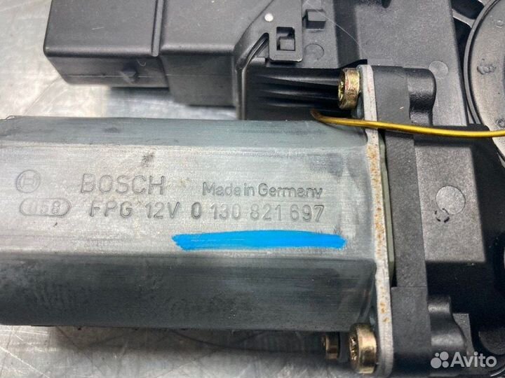 Моторчик стеклоподъемника Volkswagen Passat B5