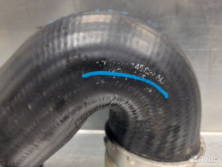 Патрубок интеркулера Volkswagen Passat B5