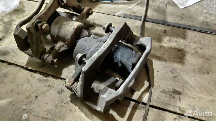 Передние суппорта в сборе мондео 3