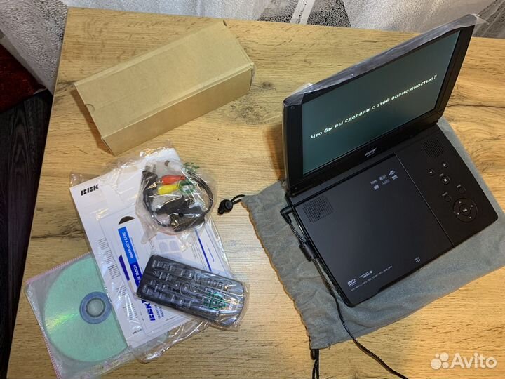 Портативный dvd плеер BBK DL8513SI, 9