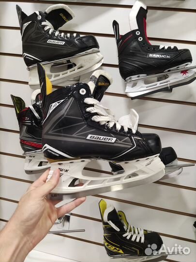 Коньки хоккейные. Разные размеры