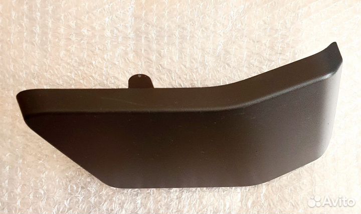 Накладка решетки переднего бампера Ford F - Max