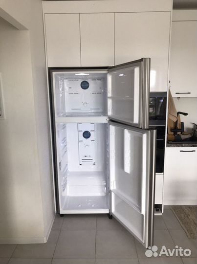 Холодильник Samsung rt43k6000s8