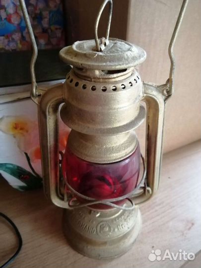 Керосиновая лампа