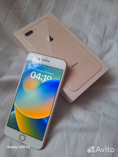 iPhone 8 Plus, 64 ГБ