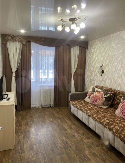 2-к. квартира, 50 м², 1/5 эт.