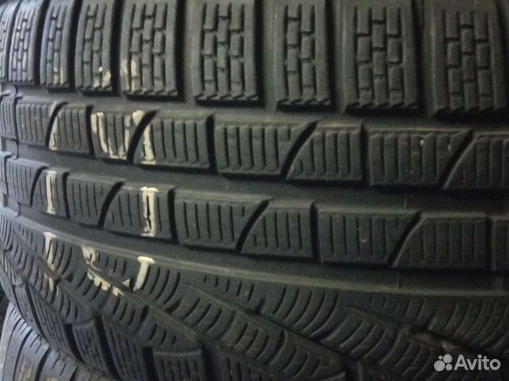 Pirelli 176A2 CE11 TL 235/40 R18