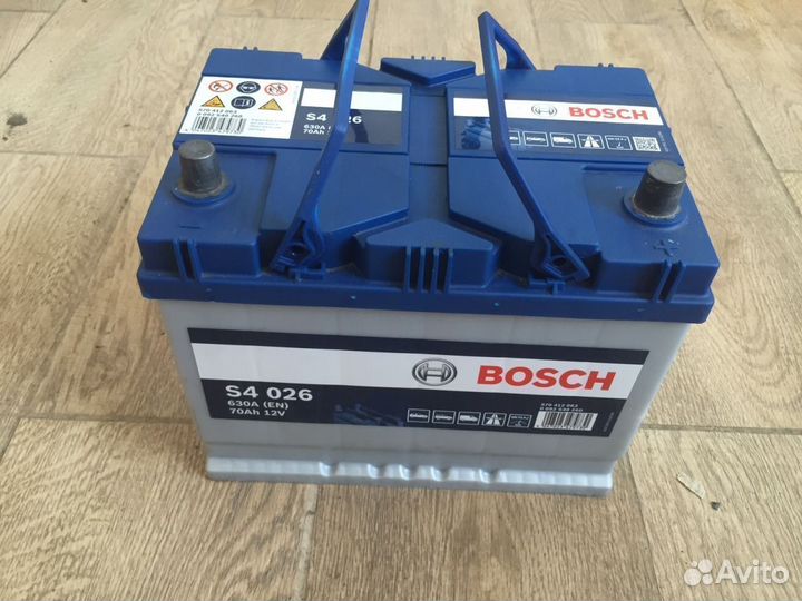 Аккумулятор Bosch S4 (026) 70 а/ч бу