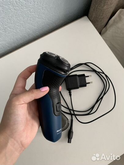 Электробритва Philips SensoTouch S1131/41