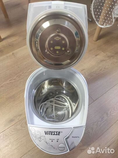 Термопот Vitesse VS-162