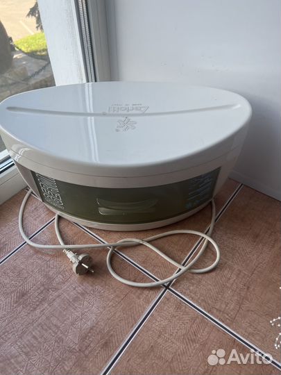 Стерилизатор для парикмахерских инструмента