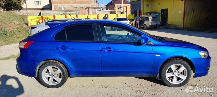 Двигатель 1.8 Mitsubishi Lancer 10