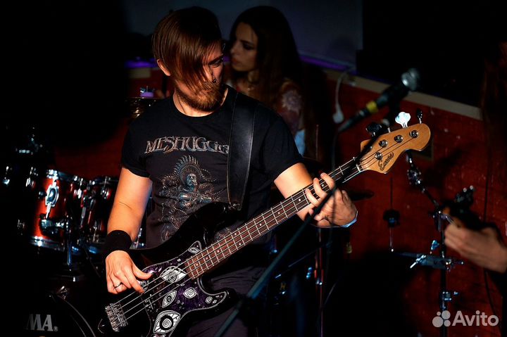 Уроки, обучение игре на бас гитаре (преподаватель)