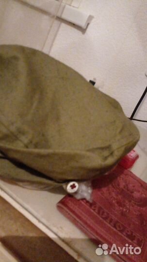 Членский знак общества красного креста СССР