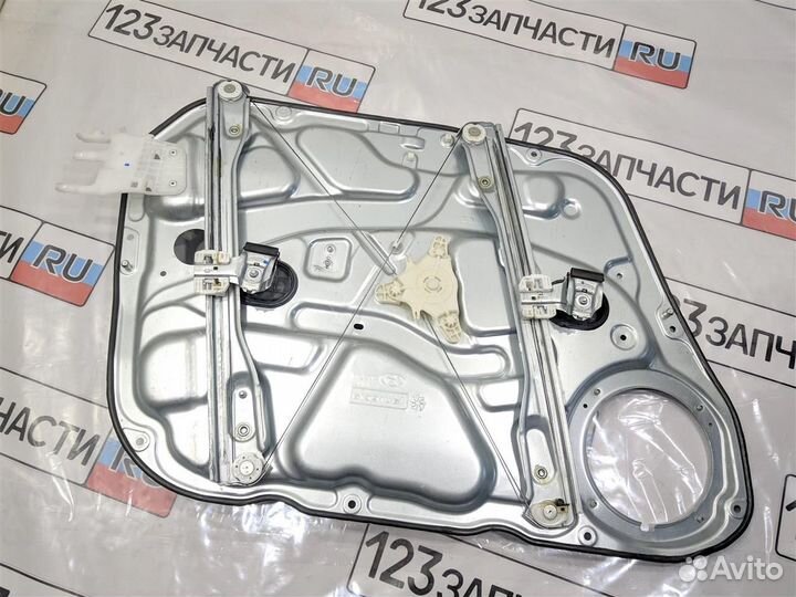 Стеклоподъемник двери передней правой Hyundai I30