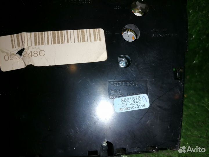 Блок управления климат-контролем 8691876 Volvo V70