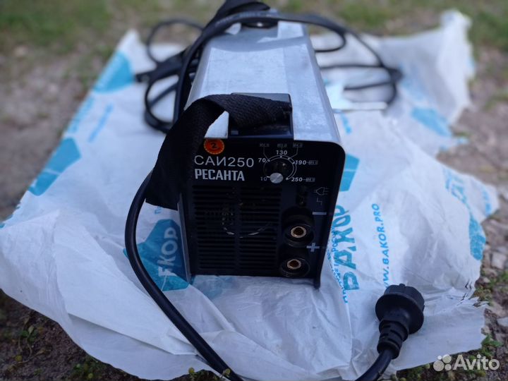 Сварочный аппарат инверторный ресанта 250А