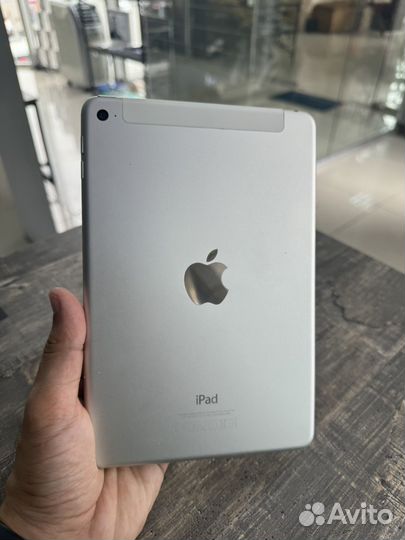 iPad mini 4