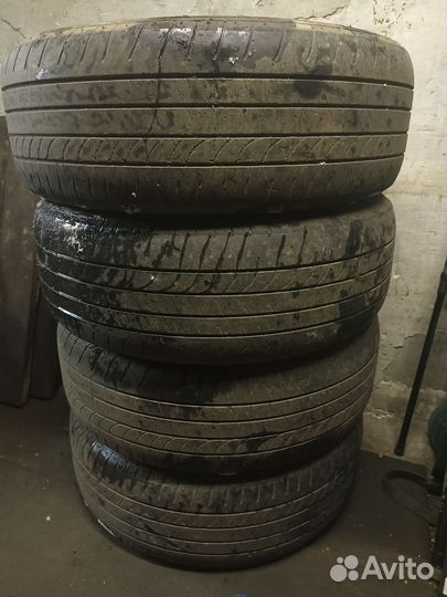 Bridgestone Alenza 001 235/55 R20